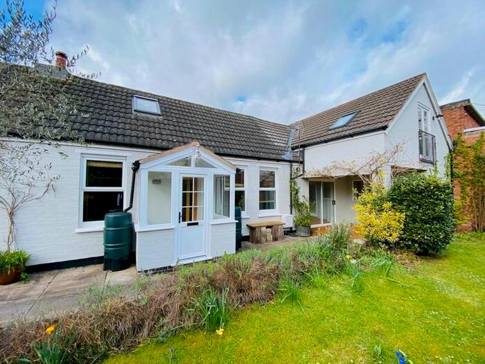 2 Bedroom Semi-Detached House To Rent In Park Street, Hereford, HR1