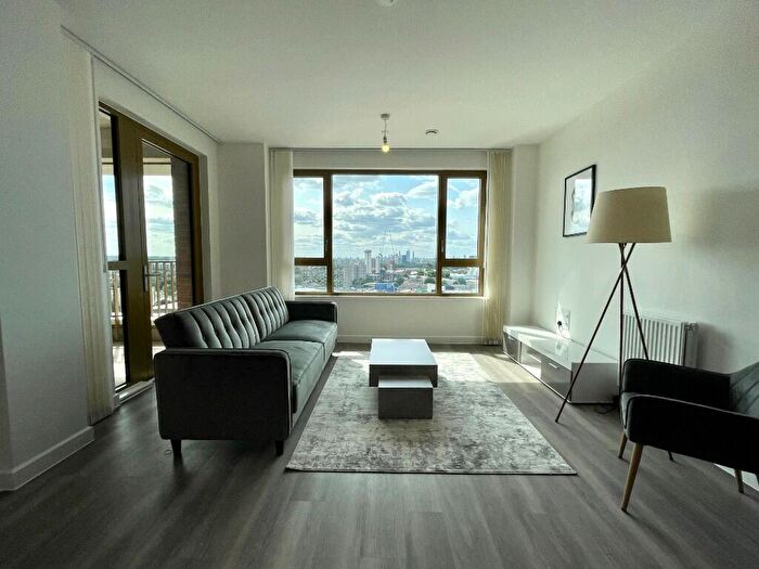 1 Bedroom Flat To Rent In Vista Heights, Bermondsey Heights, Ilderton Road, London, [Mdh], SE15