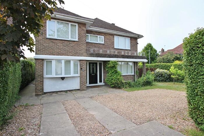 3 Bedroom Detached House For Sale In Halmergate, Spalding, Lincolnshire, PE11