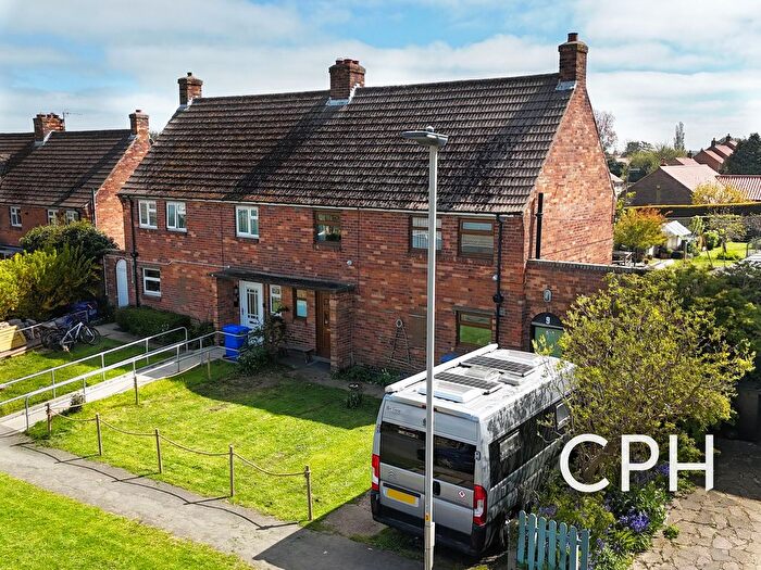 3 Bedroom Semi-Detached House For Sale In Overgreen View, Burniston, YO13