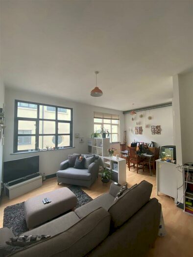 1 Bedroom Apartment To Rent In Tobacco Factory, Naples Street, Manchester, M4