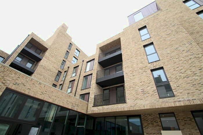 2 Bedroom Flat For Sale In Hand Axe Yard, Gray's Inn Road, London, WC1X