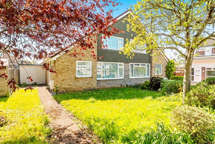 3 Bedroom Semi-Detached House For Sale In Drayton Close, Whitchurch Park, Bristol, BS14