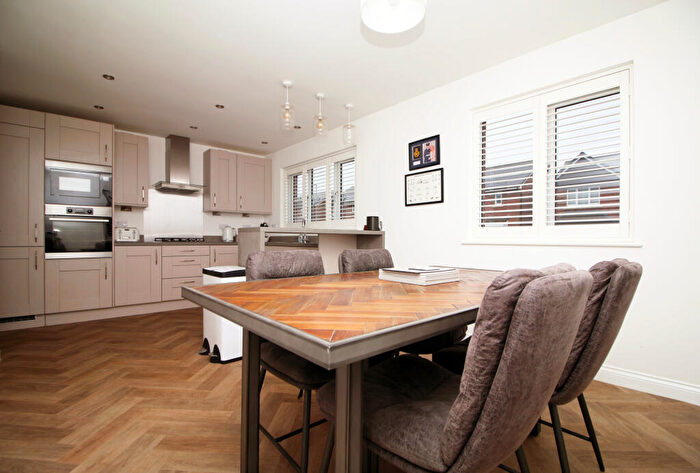 4 Bedroom Detached House For Sale In Nave Close, Warton, PR4