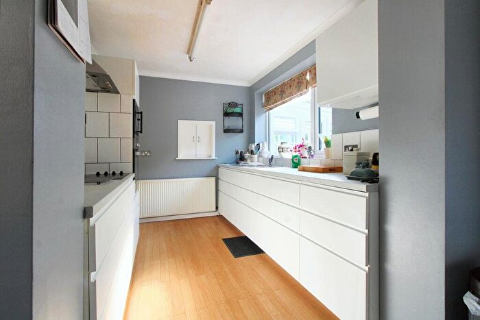 2 Bedroom Semi-Detached Bungalow For Sale In Mount Nod Way, Coventry, CV5
