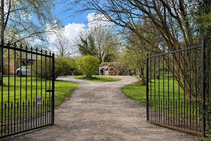 5 Bedroom Detached House For Sale In Stareton Lane, Nr Kenilworth, Triple Car Port & Circa Acre, CV8