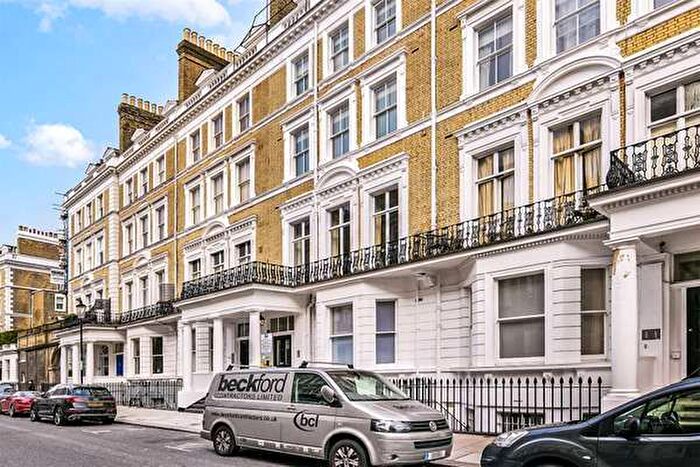 2 Bedroom Flat To Rent In Two Bedroom Apartment, Vereker Road, London, W14