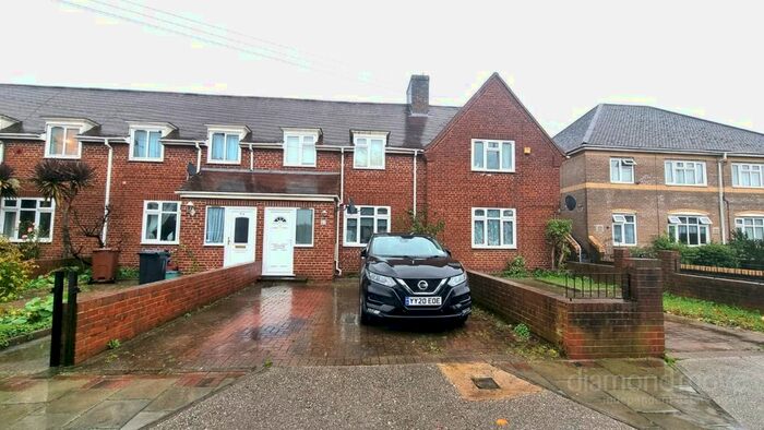 3 Bedroom Terraced House To Rent In Faggs Road, Feltham, TW14