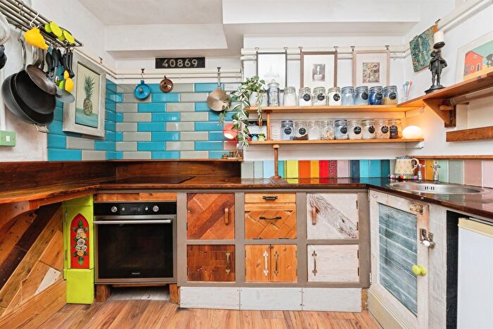 1 Bedroom Flat For Sale In Claremont Street, Bristol, BS5