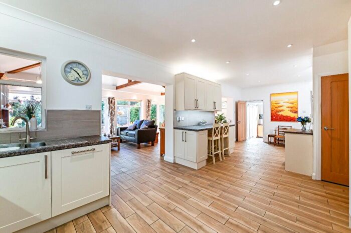 4 Bedroom Detached House For Sale In Overdown Road, Felpham, Bognor Regis, West Sussex, PO22