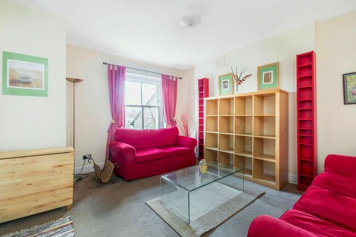 1 Bedroom Flat To Rent In Holland Road, Holland Park, London, W14