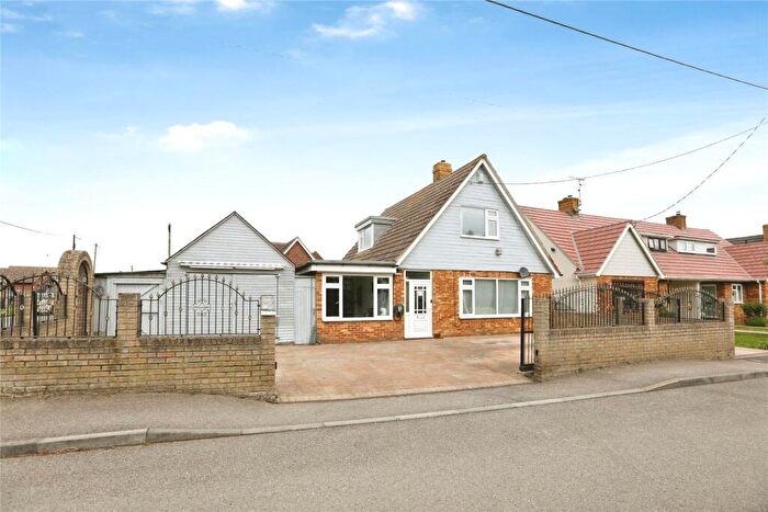 4 Bedroom Bungalow For Sale In Parish Road, Minster On Sea, Kent, ME12