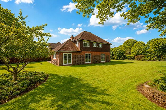 4 Bedroom Detached House For Sale In Valley Road, Margate, CT9