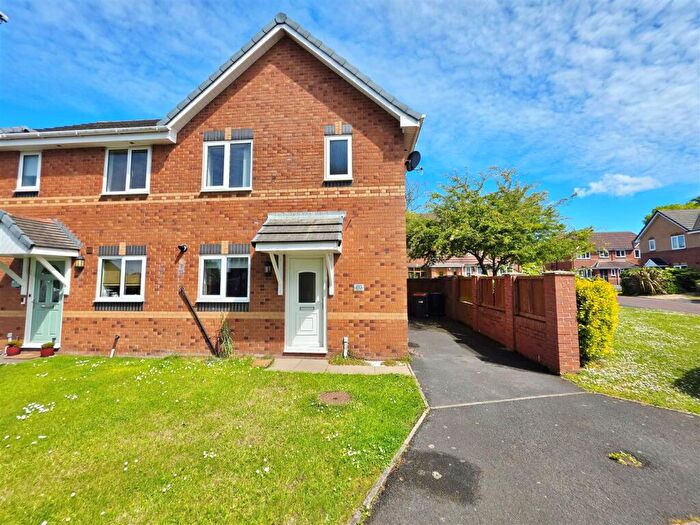 2 Bedroom Semi-Detached House For Sale In Leyfield Close, Blackpool, FY3