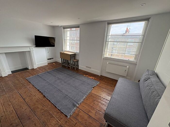 Studio To Rent In Gloucester Place, London, NW1