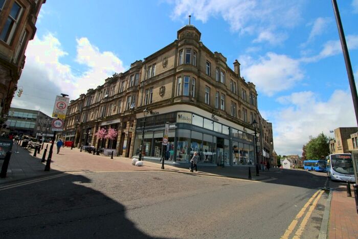 2 Bedroom Flat To Rent In Lint Riggs, Falkirk, FK1