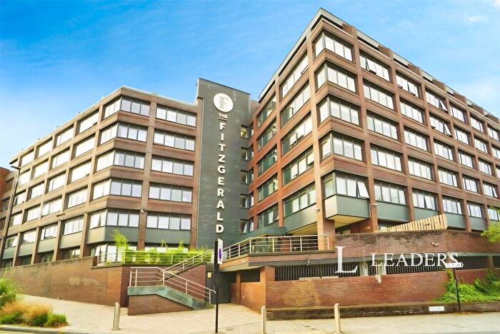 2 Bedroom Apartment For Sale In West Bar, Sheffield, South Yorkshire, S3