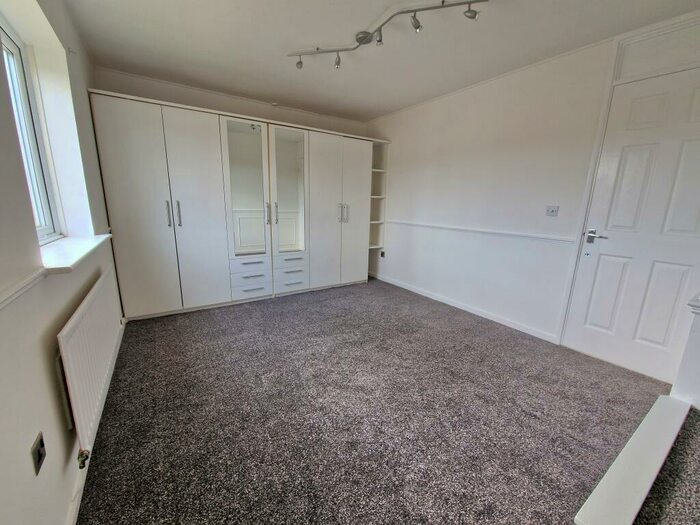 1 Bedroom Maisonette To Rent In Sherwood Walk, Rubery, Rednal, B45
