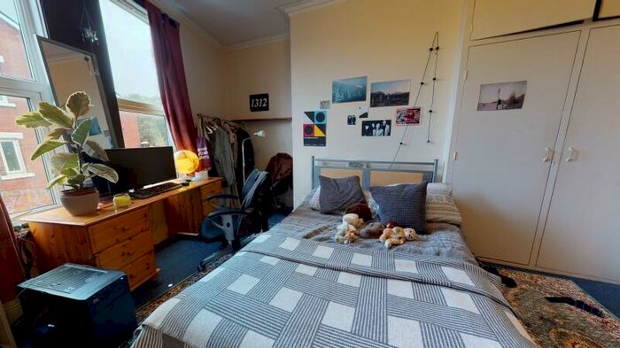 1 Bedroom Flat To Rent In Hyde Park Road, Hyde Park, Leeds, LS6