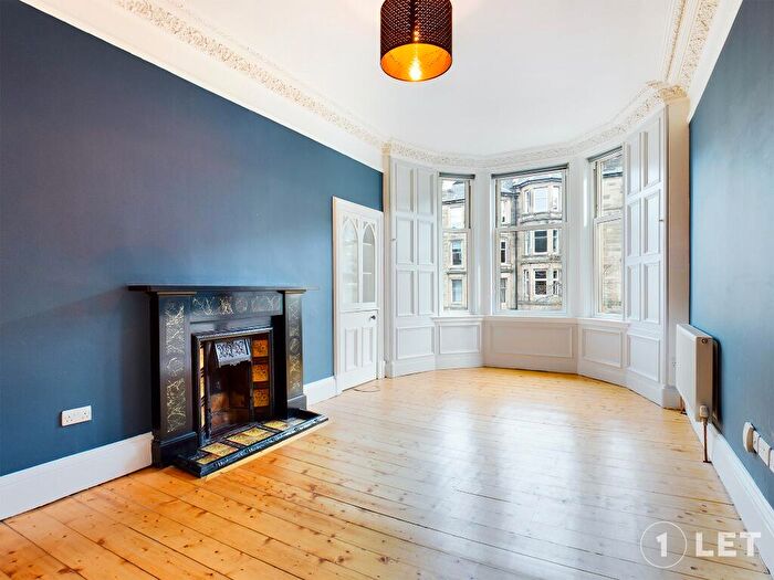 2 Bedroom Flat To Rent In Wellington Street, Hillside, Edinburgh, EH7