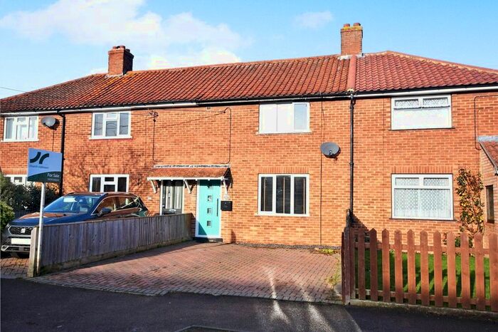 3 Bedroom Terraced House To Rent In Oxford Crescent, Didcot, OX11