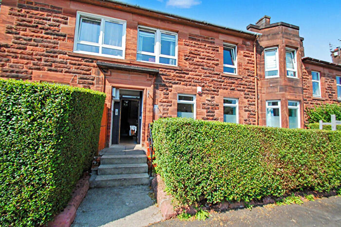 3 Bedroom Flat For Sale In Moness Drive, Glasgow, City Of Glasgow, G52