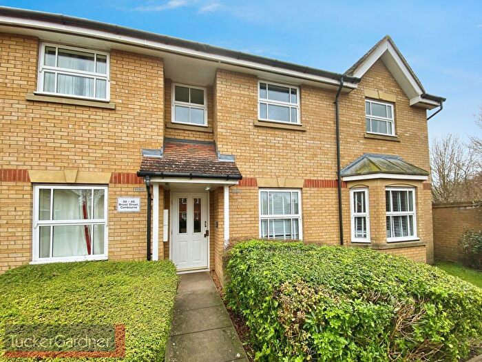 2 Bedroom Flat To Rent In Broad Street, Cambridge, CB23