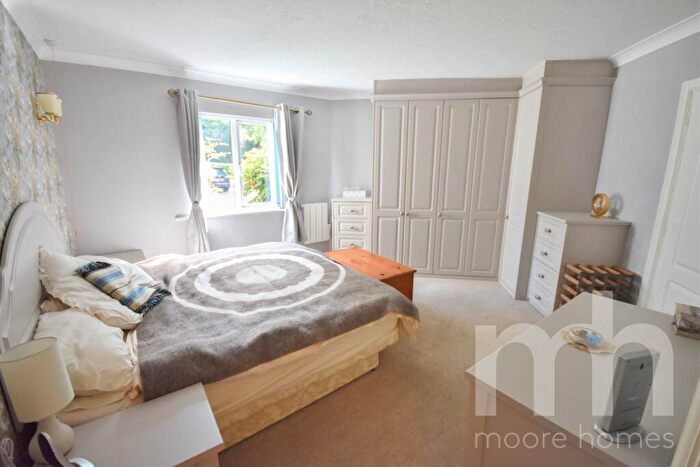2 Bedroom Apartment For Sale In Woburn Court, Poynton, SK12