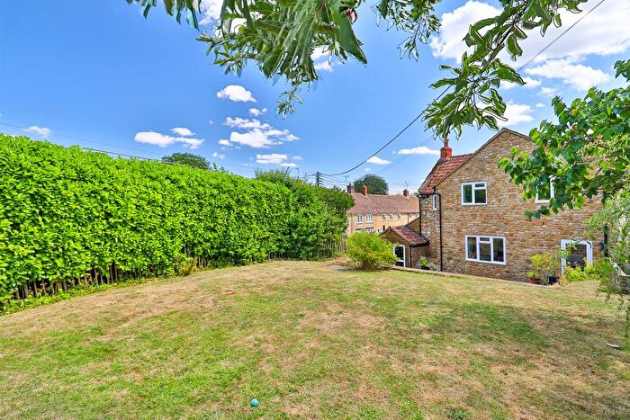 4 Bedroom Semi-Detached House For Sale In Shepton Beauchamp, Ilminster, TA19