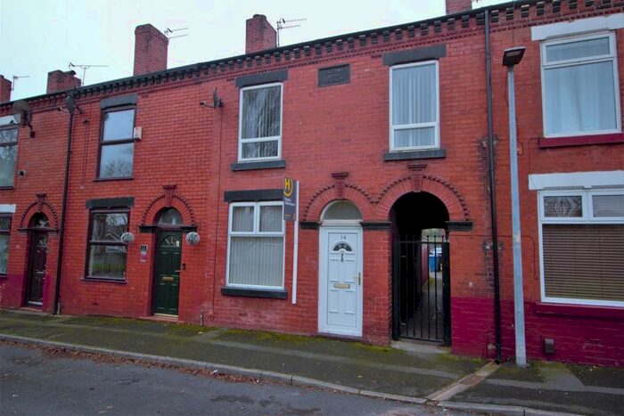 3 Bedroom Terraced House To Rent In East Street, Atherton, Manchester, M46