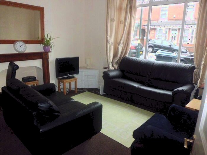 5 Bedroom Terraced House To Rent In Harrow Road, Selly Oak, Birmingham, B29