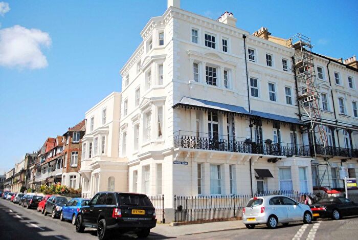 1 Bedroom Flat To Rent In Victoria Parade, Ramsgate, Kent, CT11