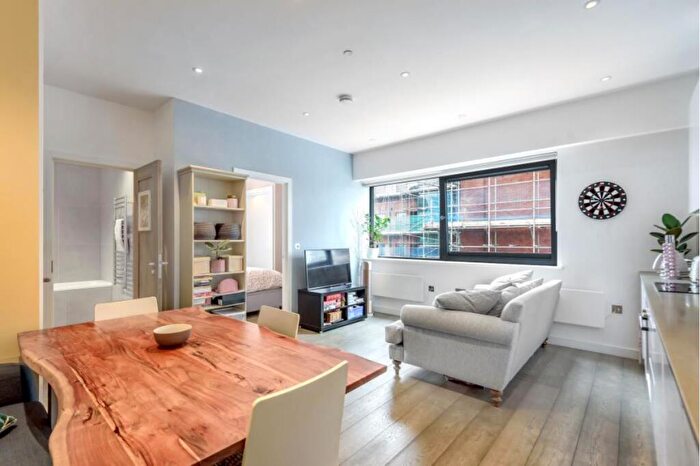 1 Bedroom Apartment To Rent In Brickfield Court, Bath Road, SL1