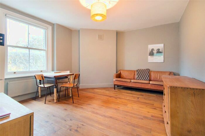 1 Bedroom Flat To Rent In The Priory, - Webber Street, London, SE1