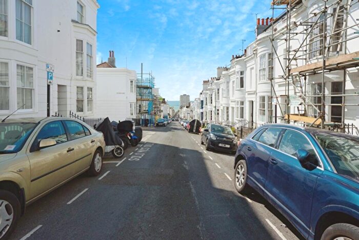 1 Bedroom Flat For Sale In Montpelier Street, Brighton, East Sussex, BN1