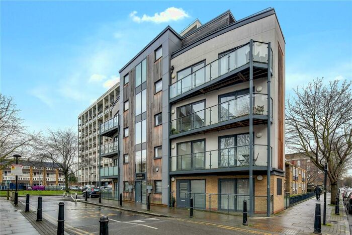 2 Bedroom Flat To Rent In Elysium Apartments, Theven Street, London, E1