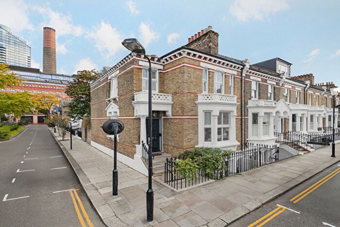 4 Bedroom Property For Sale In Burnaby Street, Chelsea, London, SW10