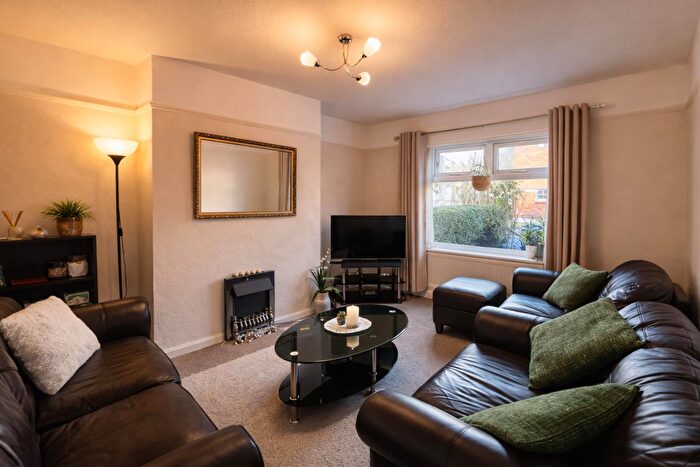 3 Bedroom House To Rent In Ffordd Y Ffynnon, Bangor, LL57