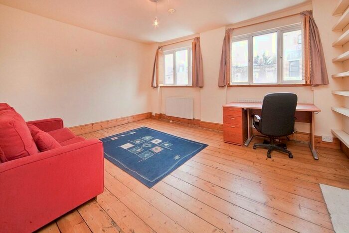 2 Bedroom Flat To Rent In Kentish Town Road, Camden, NW1