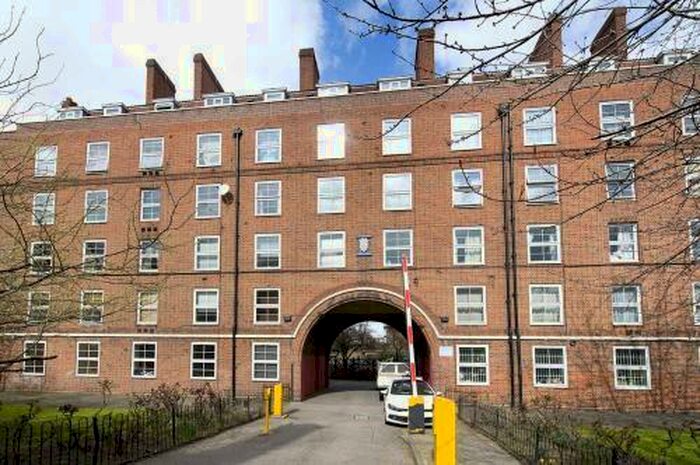 1 Bedroom Flat To Rent In Matilda House, St. Katharines Way, Wapping, E1W