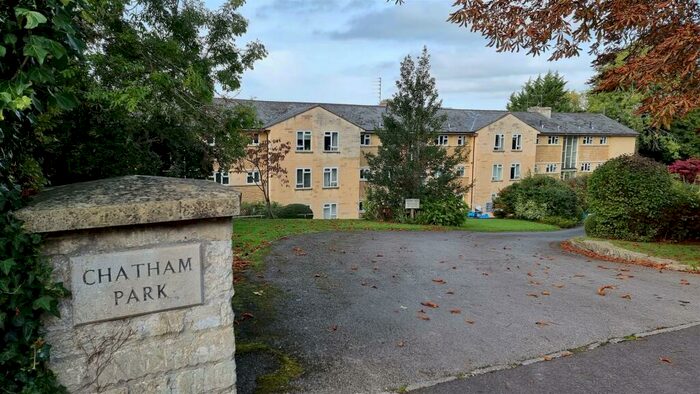 2 Bedroom Flat To Rent In Chatham Park, Bath, BA2