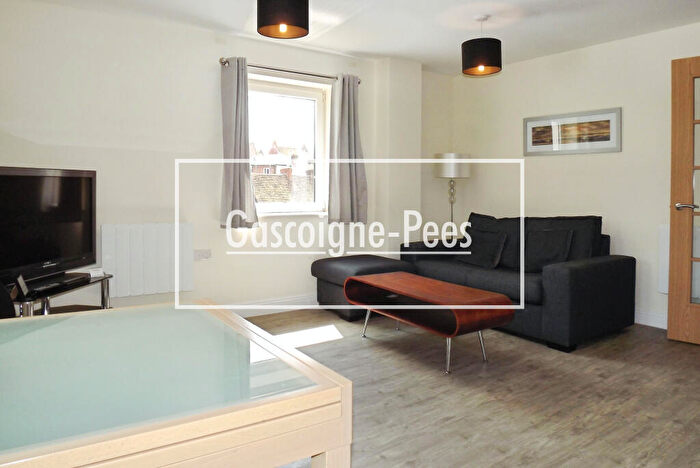 1 Bedroom Apartment To Rent In Central Point - Basingstoke, RG21