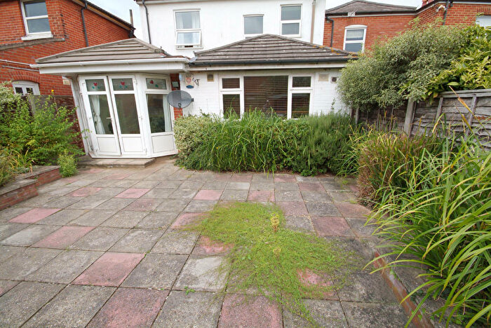 6 Bedroom House To Rent In Padwell Road, SO14