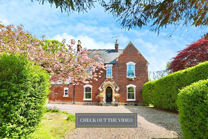 5 Bedroom Detached House For Sale In Main Street, Ulrome, Driffield, East Riding Of Yorkshire, YO25