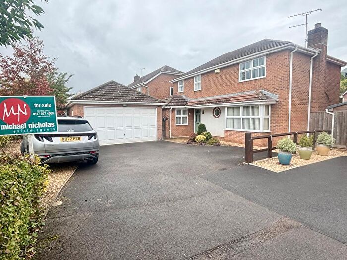 4 Bedroom Detached House For Sale In Church Lane, Downend, Bristol, BS16