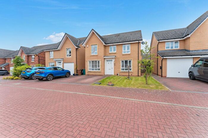 4 Bedroom Detached House For Sale In Skylark Wynd, Motherwell, ML1