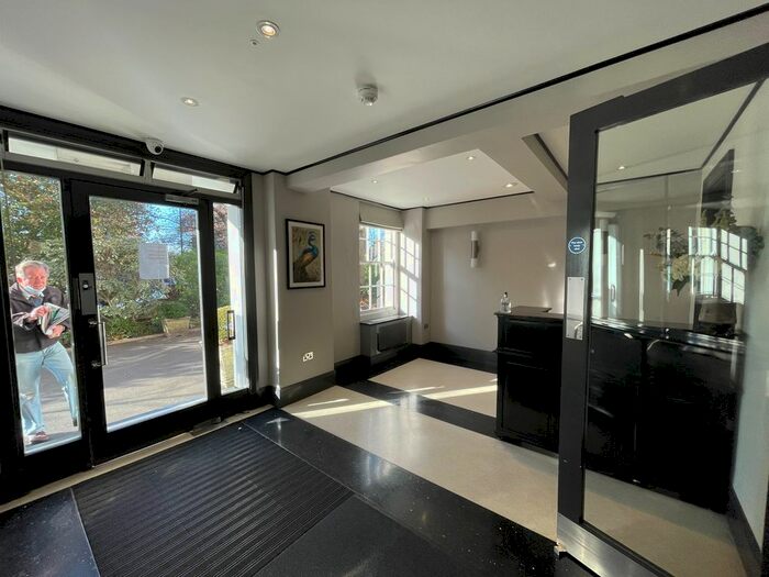 1 Bedroom Flat To Rent In Kensington Park Road, Notting Hill, W11