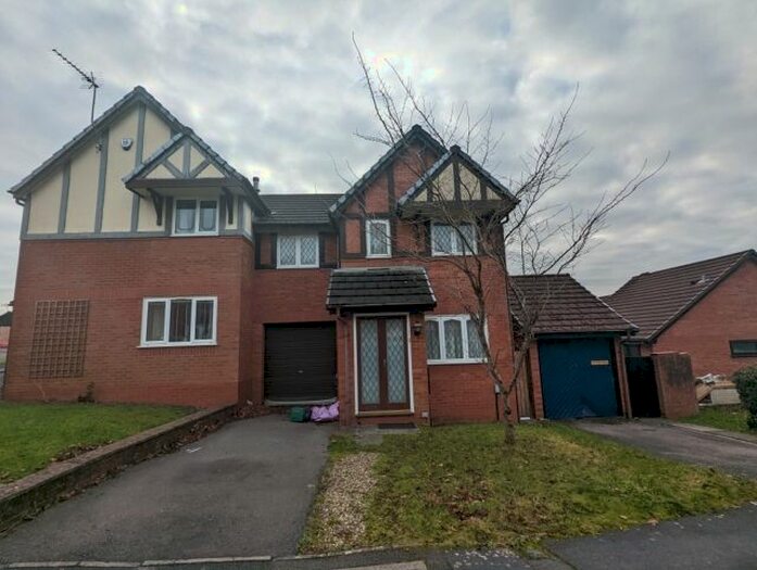 3 Bedroom Semi-Detached House To Rent In Clos Brynafon, Penyrheol, Swansea, SA4