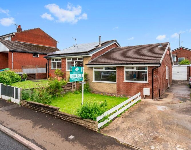 2 Bedroom Semi-Detached Bungalow To Rent In Brandon Crescent, Shaw, Oldham, OL2