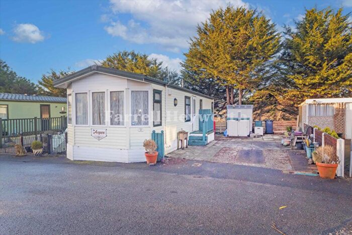 2 Bedroom Property For Sale In Oxcliffe New Farm, Heaton With Oxcliffe, Morecambe, LA3